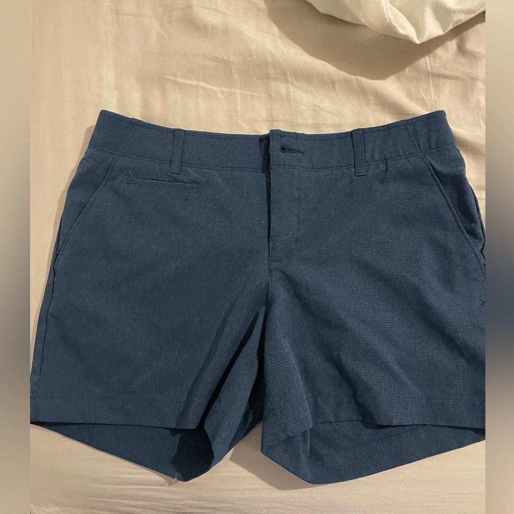 Golf shorts